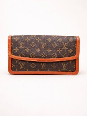 Authentic Louis Vuitton Pochette Dame GM Monogram Clutch